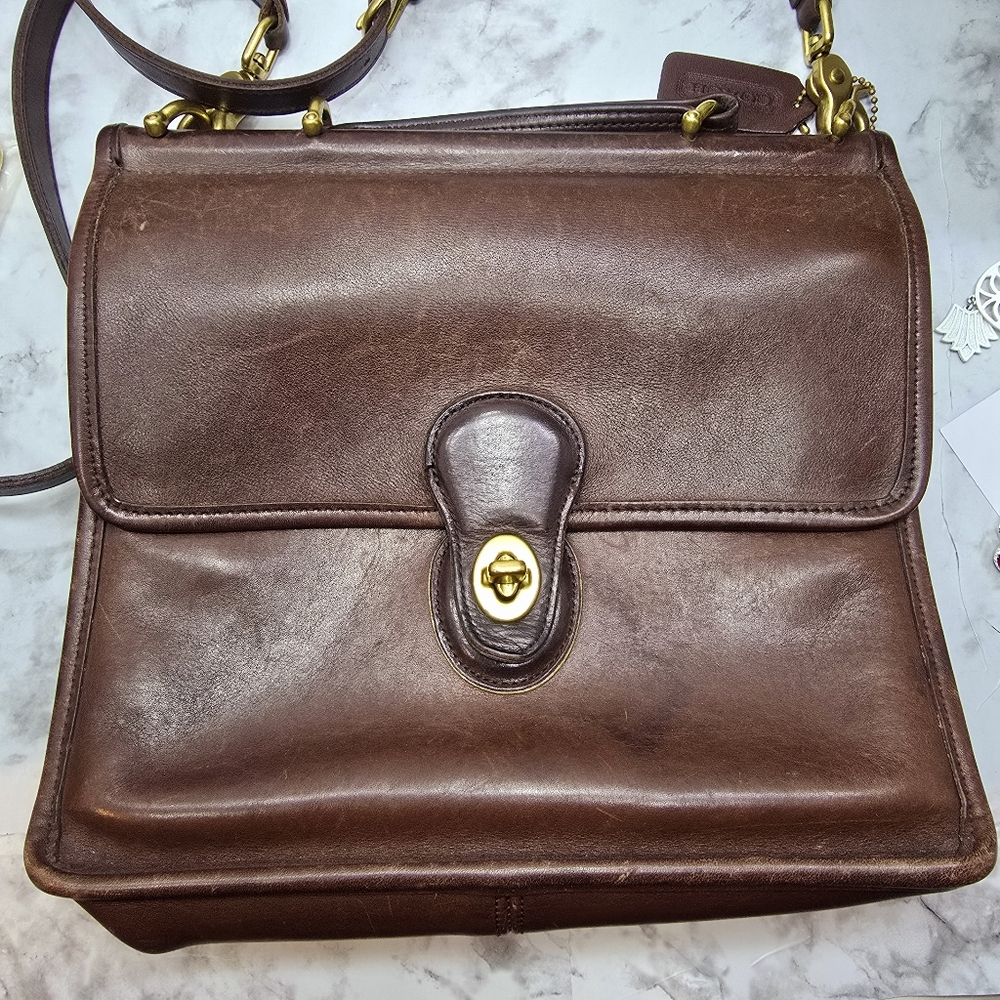 Vintage Coach Willis Bag #9927 – Mahogany Brown Leather Authentic